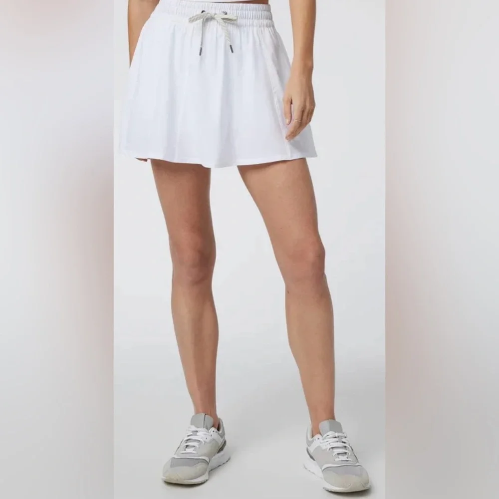 Vuori Clementine Skort White Size L Athletic Tennis Running Skirt - Picture 3 of 12